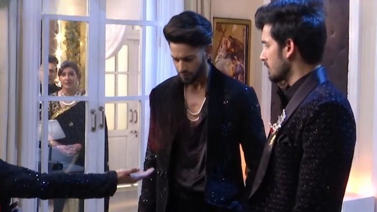 Picsart_24-05-31_16-14-34-955