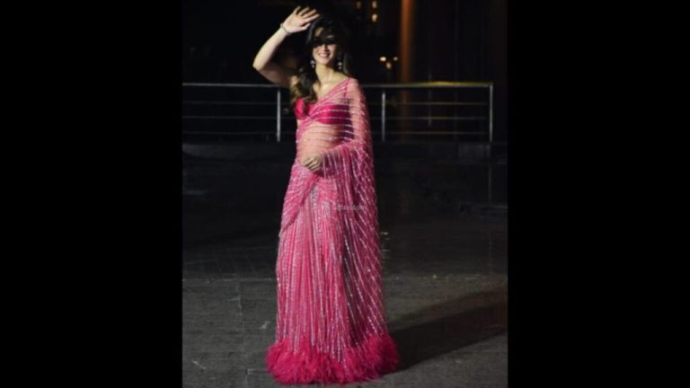 Bollywood-Actress-Crowned-Most-Beautiful-Surpasses-Alia-and-Deepika-Wins-National-Award-1024x576