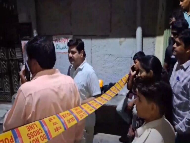 17-year-old-stabbed-to-death-in-new-usmanpur